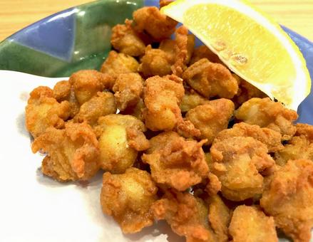 鶏(ひざ)軟骨揚げ